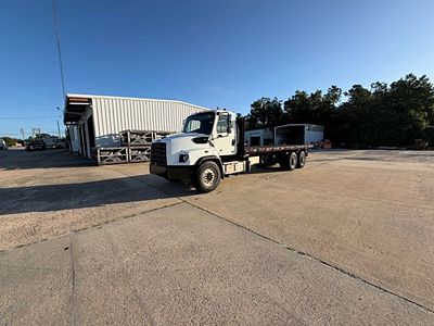 2020 Freightliner 114SD