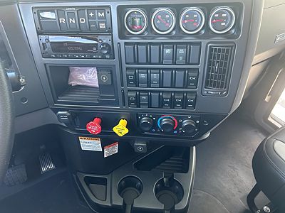 2027 Mack GRANITE 64FR