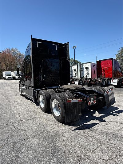 2024 Freightliner CASCADIA 126