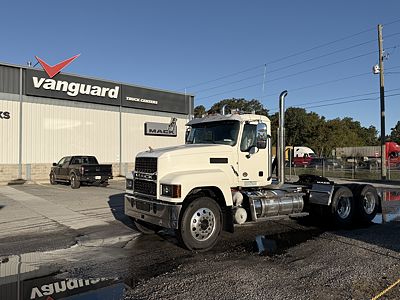 2026 Mack PINNACLE 64T