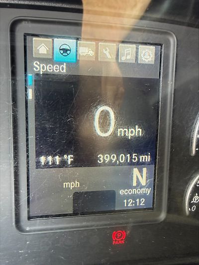 2020 Freightliner CASCADIA 126