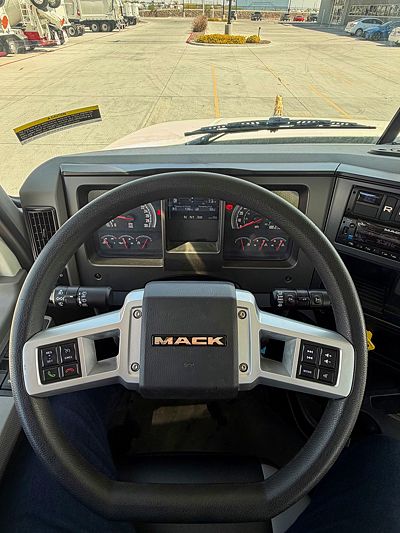 2026 Mack GRANITE 84BR
