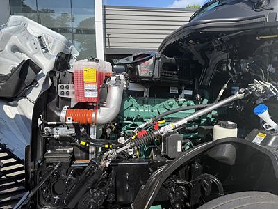 2027 Volvo VNL64T860
