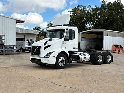 2019 Volvo VNR