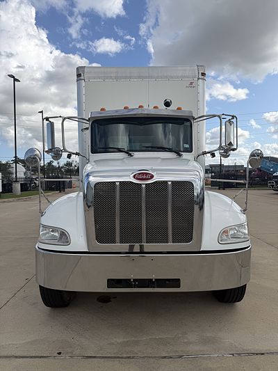 2020 Peterbilt 337