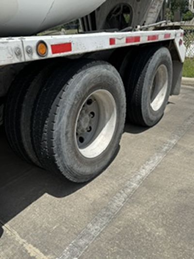 2018 Mack GU713
