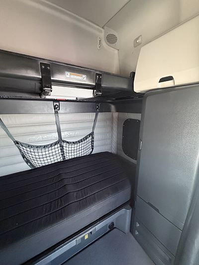 2023 Freightliner CASCADIA 126
