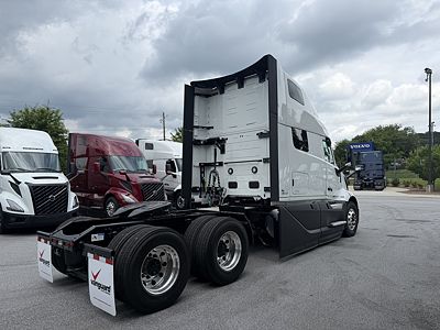 2027 Volvo VNL64T860