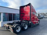 2025 Volvo VNL64T660