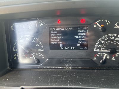 2021 Volvo VNL64T760