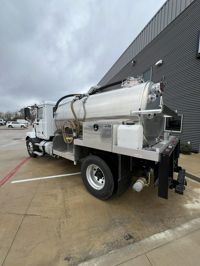 2025 Mack MD6
