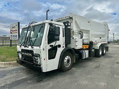 2026 Mack LR64R