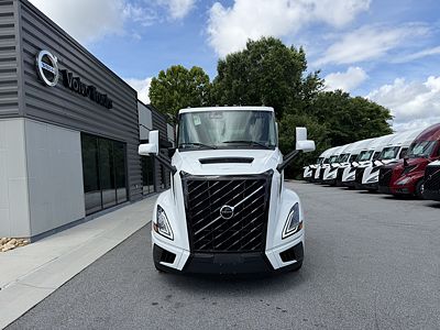 2027 Volvo VNL64T300