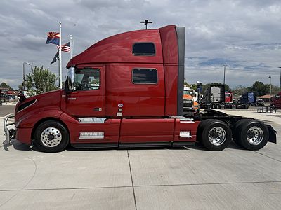 2024 Volvo VNL64T860