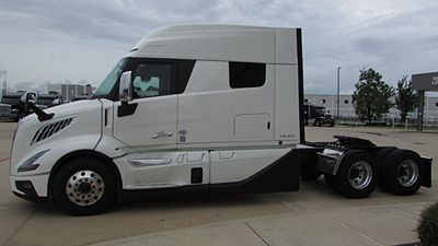 2027 Volvo VNL840