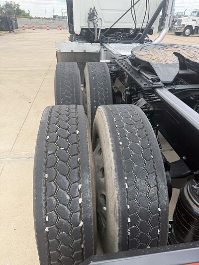 2020 Mack PIN64T