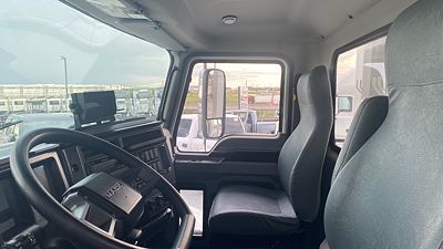 2024 Mack MD642