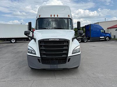 2022 Freightliner CASCADIA 126