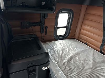 2024 Freightliner CASCADIA 126