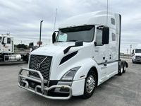 2022 Volvo VNL64T760