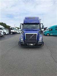 2021 Volvo VNL64T860