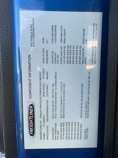 2021 Freightliner CASCADIA 126