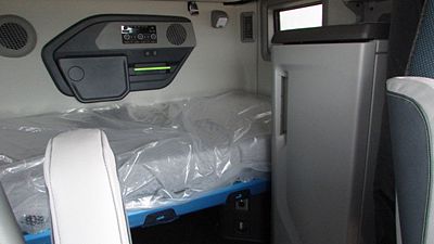 2027 Volvo VNL840