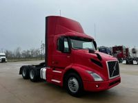 2020 Volvo VNR64T300