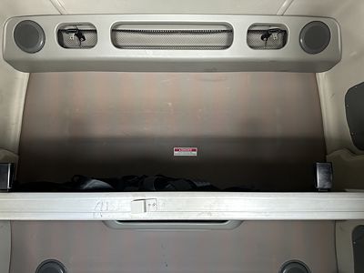 2024 Volvo VNL64T860