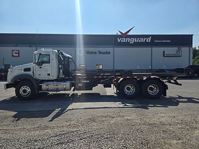 2026 Mack GRANITE 64BR