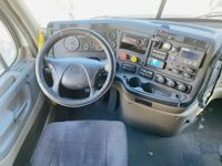2020 Freightliner CASCADIA 113
