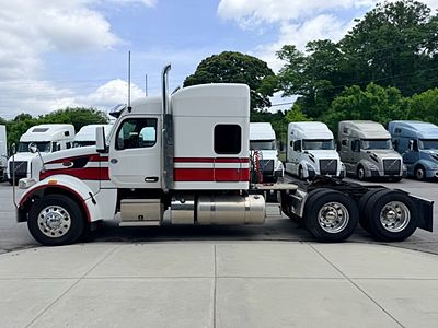 2022 Peterbilt 567