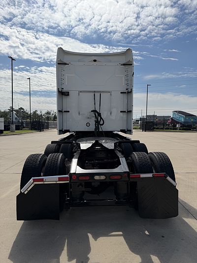 2022 Mack ANTHEM 64T