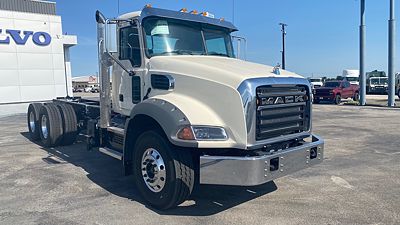 2026 Mack GRANITE 64BR
