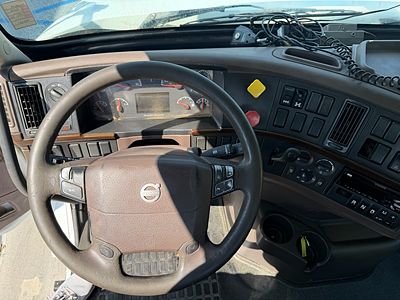 2018 Volvo VHD