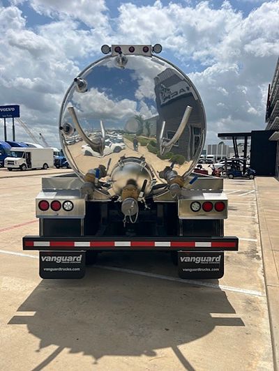 2026 Mack GRANITE 64B