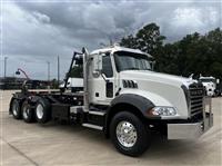 2018 Mack GRANITE GU813