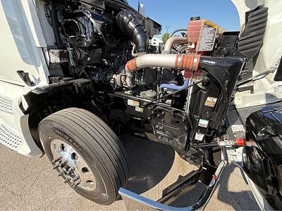 2023 Kenworth T680