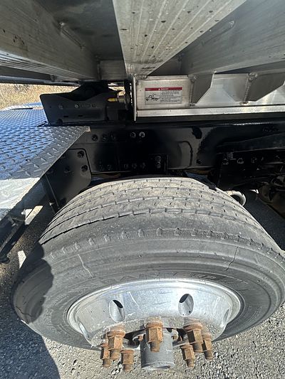 2024 Volvo VHD