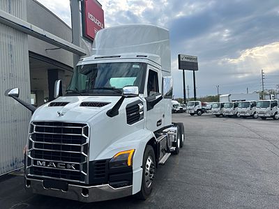 2027 Mack AN64TV04