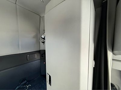 2023 Kenworth T680