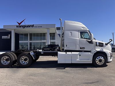 2026 Mack PIONEER 64T