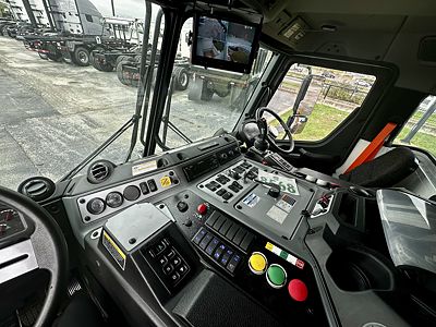 2026 Mack LR64R