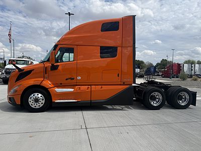 2026 Volvo VNL64T860