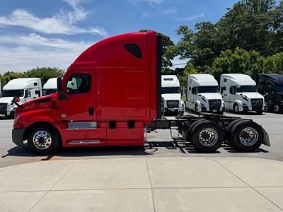 2023 Freightliner CASCADIA 126