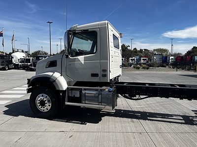 2026 Mack GRANITE 64FR