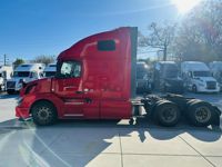 2015 Volvo VNL64T670