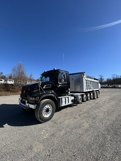 2024 Volvo VHD