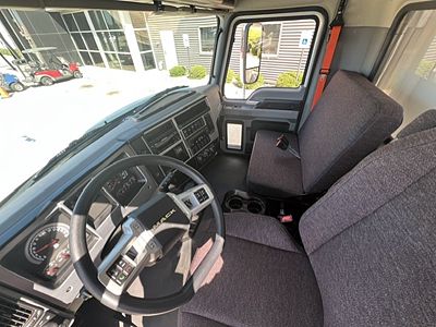2026 Mack MD642