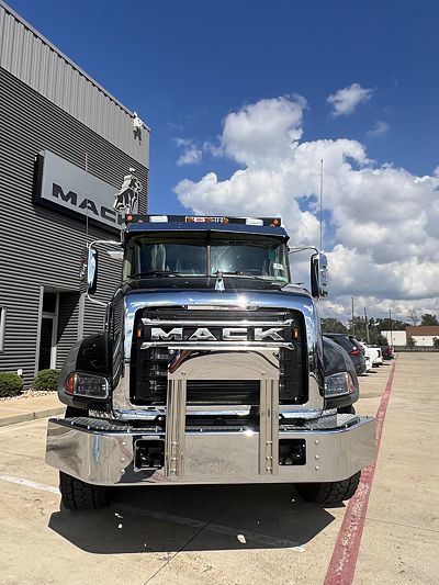 2026 Mack GRANITE 64B
